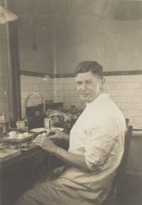 Photograph of Frank Macfarlane Burnet ‘at the bench’, University of Melbourne Archives, Frank Macfarlane Burnet Papers, 1986.0107.00056