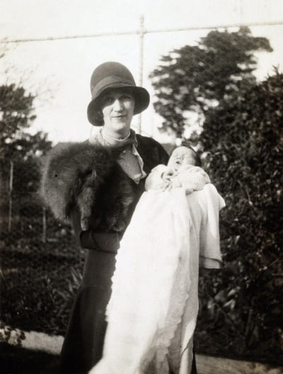 Una Fraser with Malcolm Fraser, 1930
