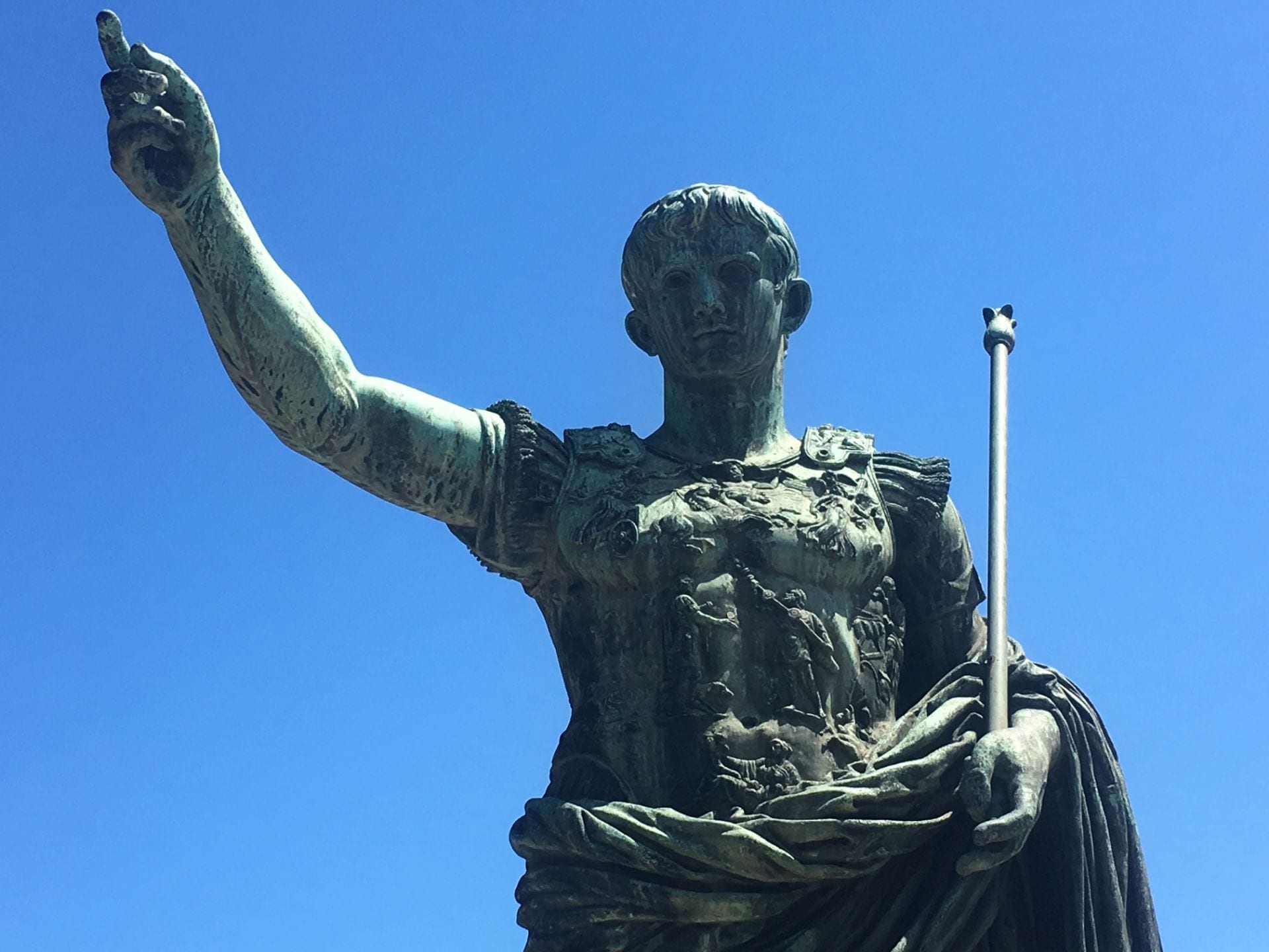 Twentieth-century bronze statue of the Roman Emperor Augustus, erected by Mussolini, Via dei Fori Imperiali, Rome, 2018. Photograph © Donna Storey